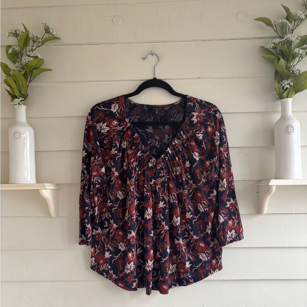 Lucky Brand V Neck Floral and Leaf 3/4 Sleeves Top Size Large